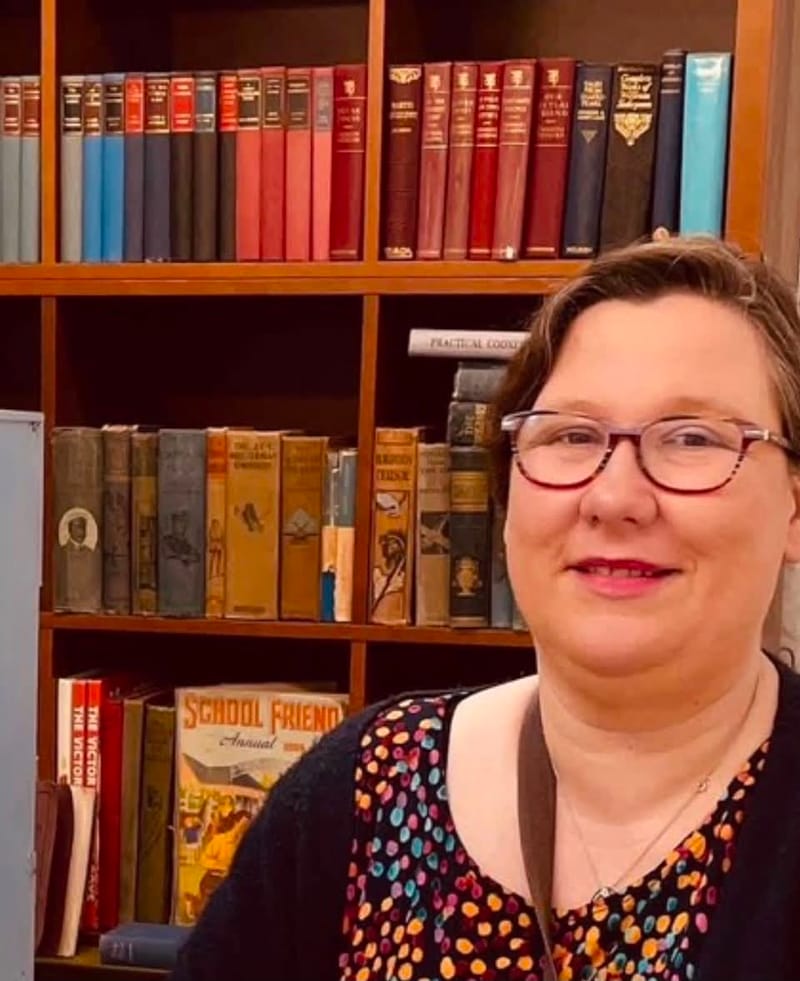 The Vintage Book Lady