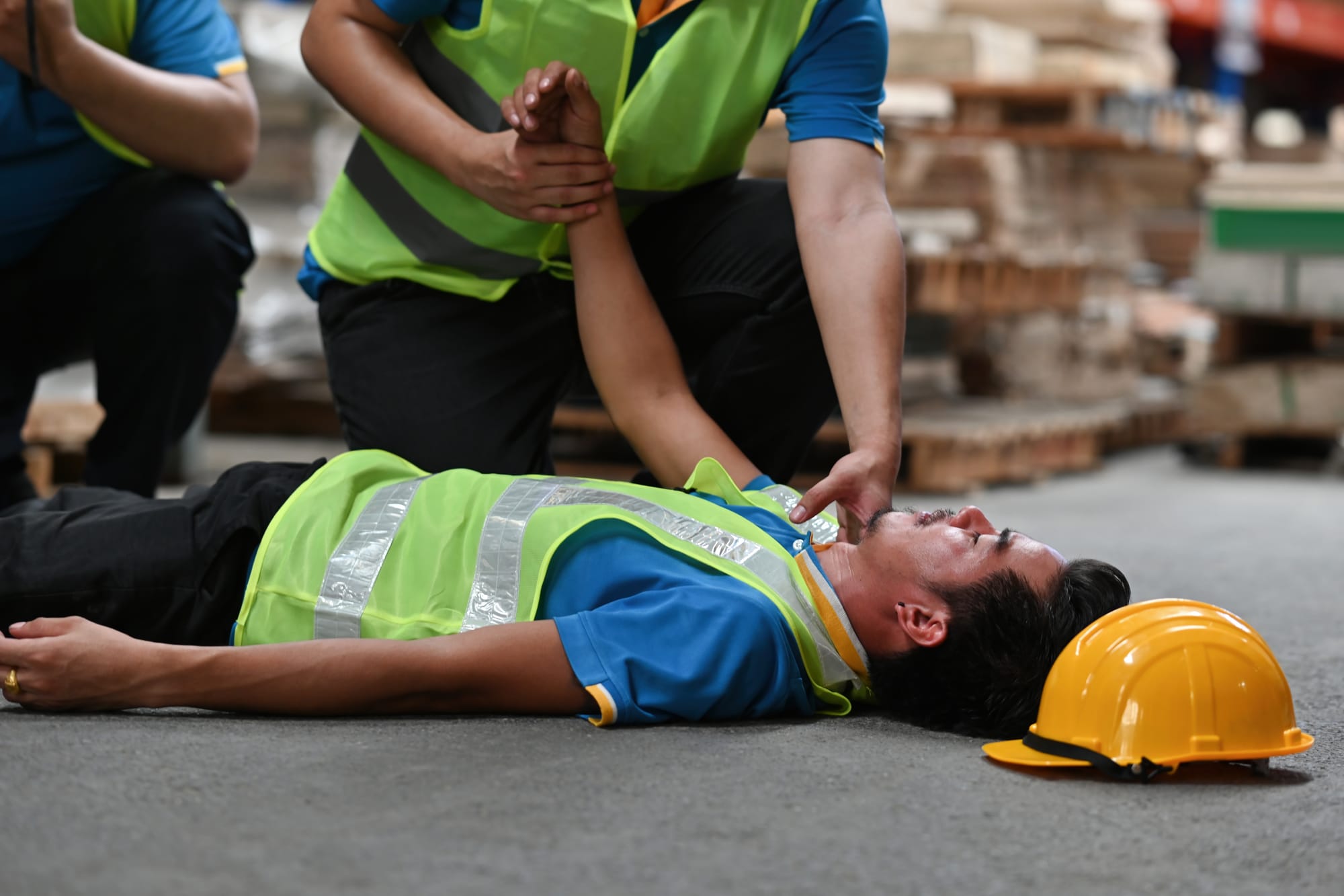 תאונת עבודה: מה עושים מיד אחרי אירוע במקום העבודה