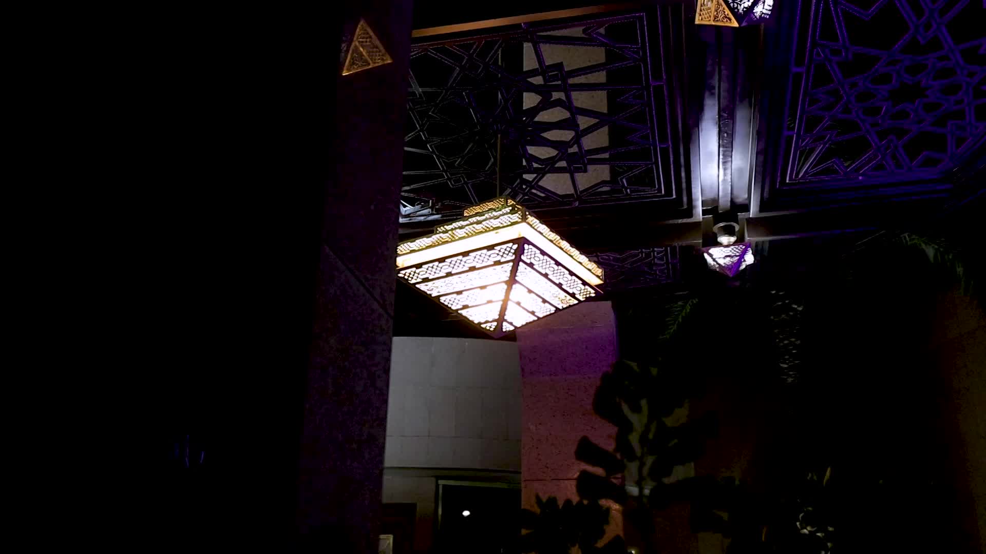 الباقة الاساسية