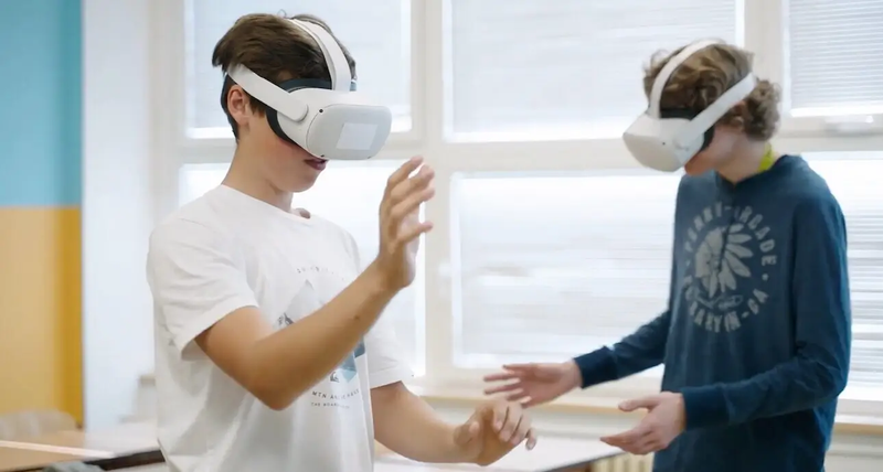 הקמת חדרי מציאות מדומה ופתרונות אינטראקטיביים לעסקים ולמוסדות