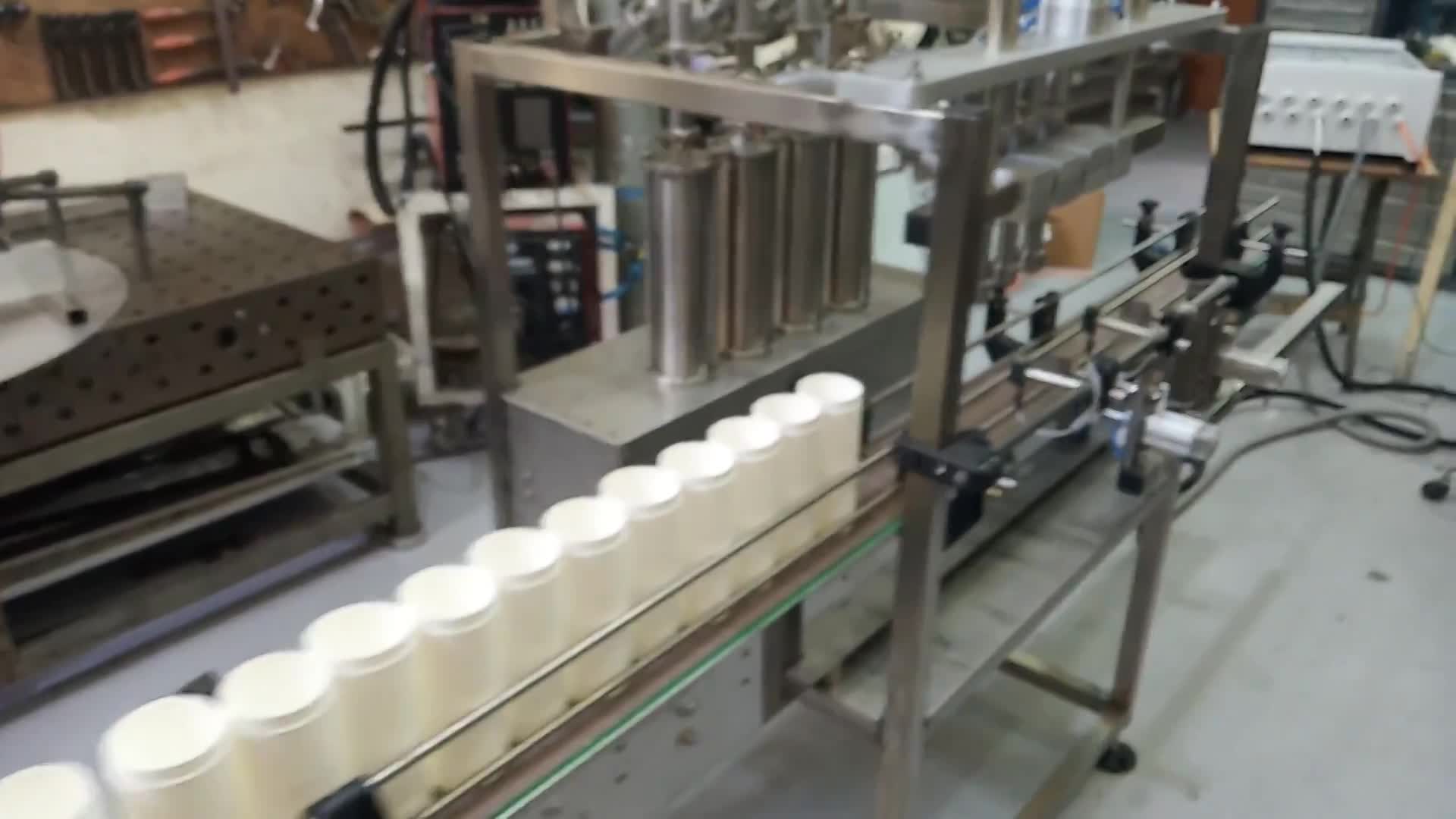 מילוי נפחי - piston filler machine