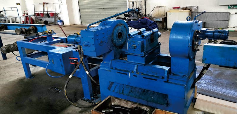 XYNJ200/20 Hydraulic Buckling Machine