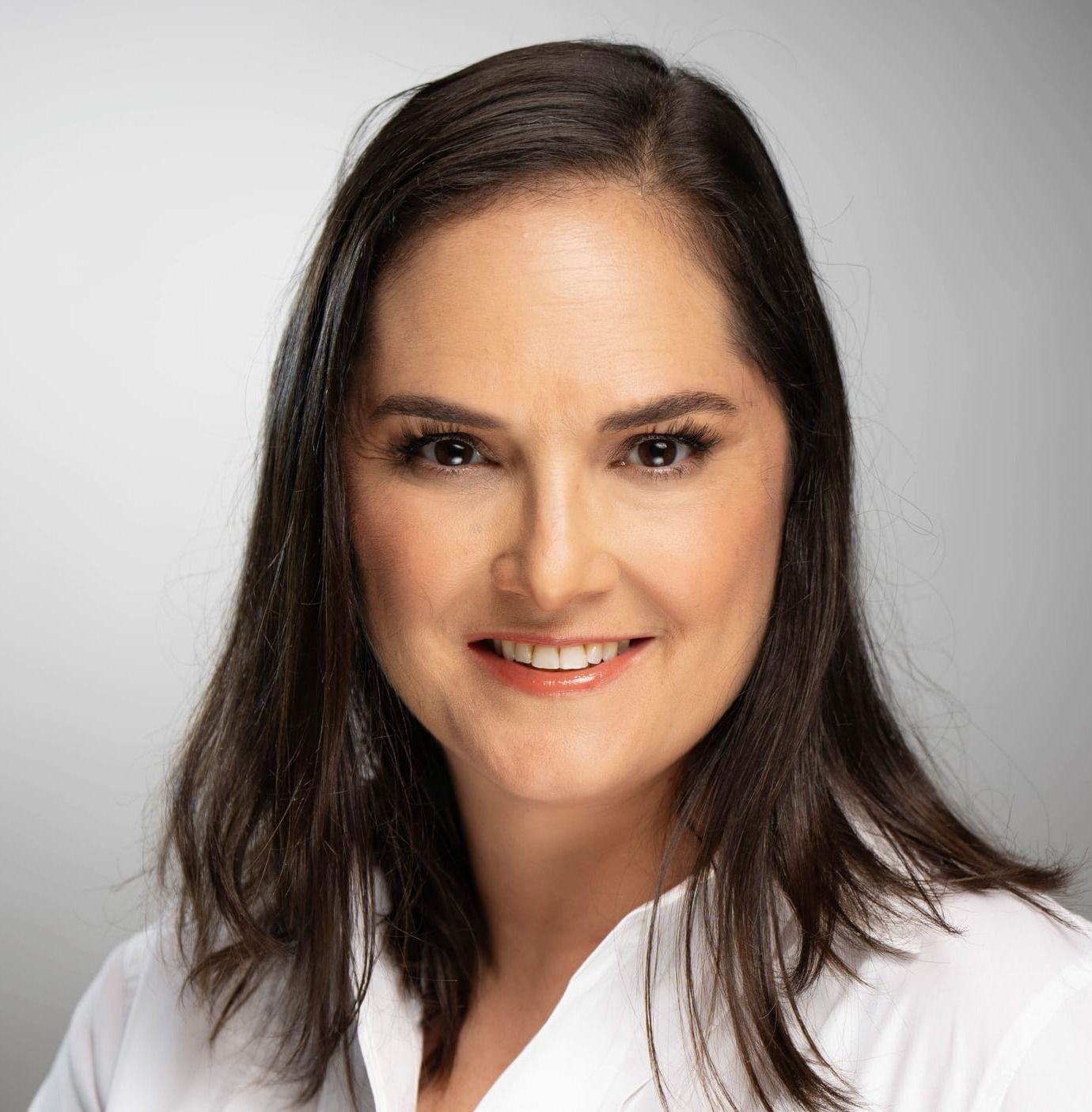 חדר המנכ"לים.המנכ”ליות נפתח: HR כשותף אסטרטגי בעיצוב הארגון. מה עובד, מה הם האתגרים ואיך משנים ביחד את כללי המשחק