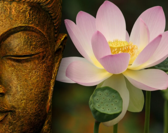 LA ÉTICA EN LAS CONSULTAS DE TAROT