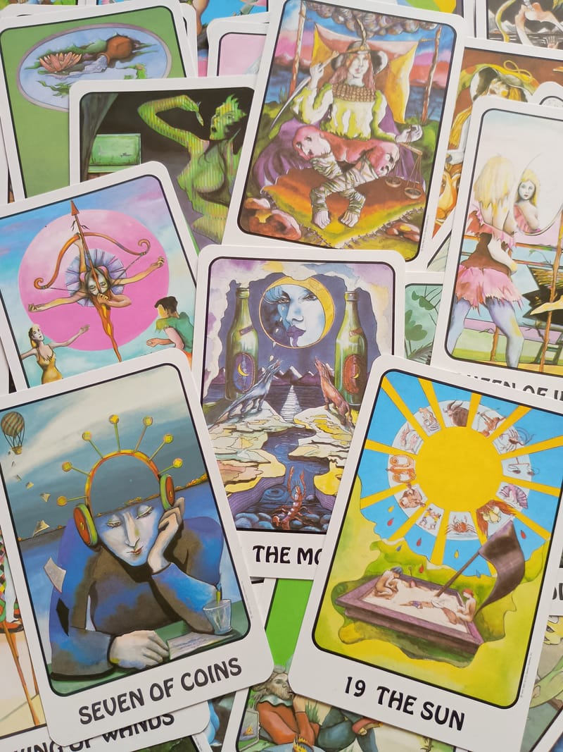 Tarot per WhatsApp, tot Espanya