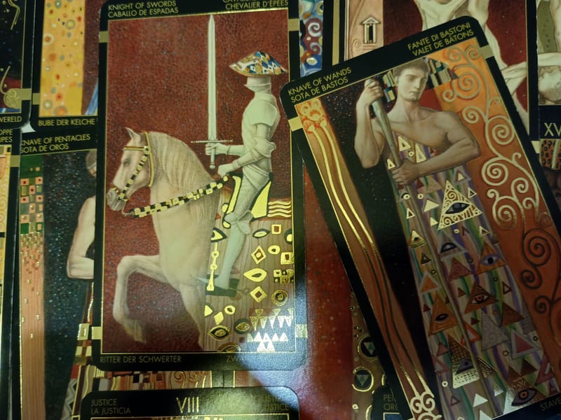 Tarot por WhatsApp, toda España