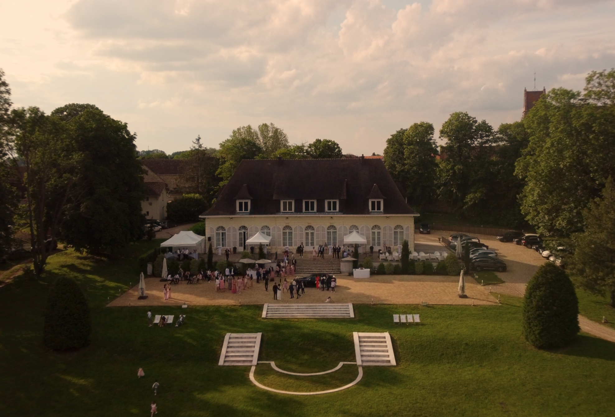 Mariages d'Exception dans des Cadres Somptueux – PRORÉAL