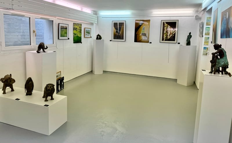 Exposition en trio
