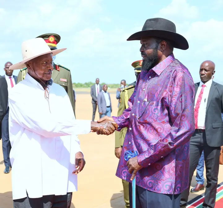 President Kiir Sees Off President Museveni After Successful Visit to South Sudan
