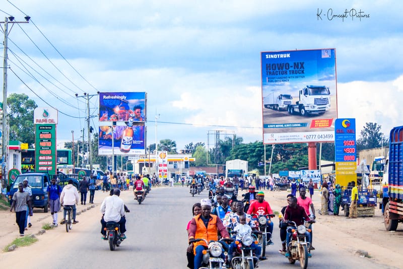 Gunfire & Chaos Rock Arua City: URA Security Guns Down Smuggler in Broad Daylight Clash Near Equity Bank