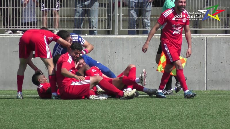 هبوعيل دالية الكرمل يفوز في مباراة الموسم ويضع قدم ونصف في الدرجة الثانية ..