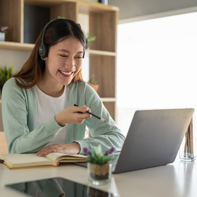 Online courses and videos image