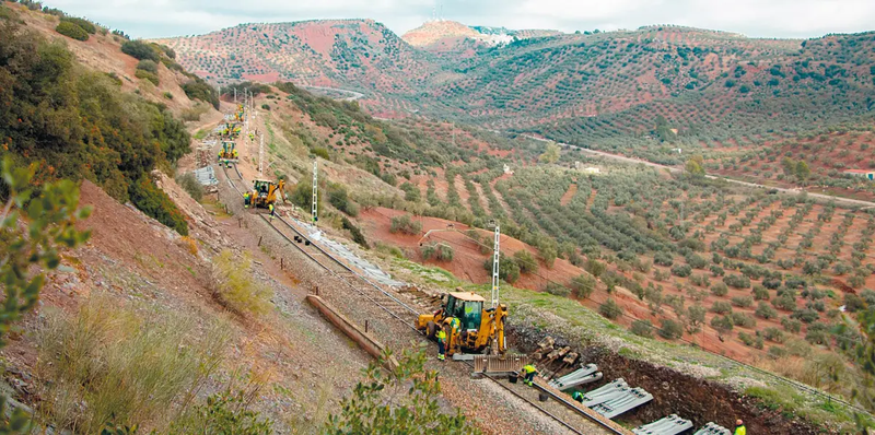 El proyecto ha sido planteado por el ministro de Transportes Óscar Puentes y consistiría en un baipás en la localidad cordobesa de Montoro