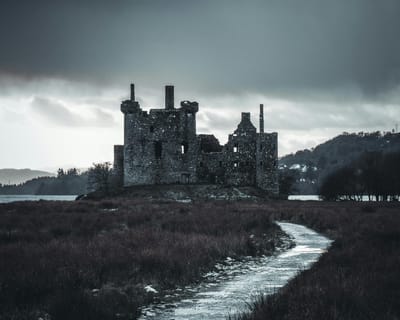 When is a Facade Not a Facade?