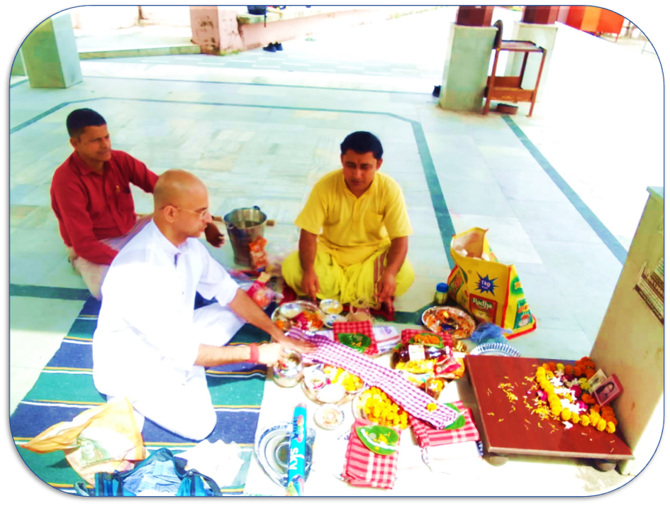 2 hours Puja at Loknath Ghat