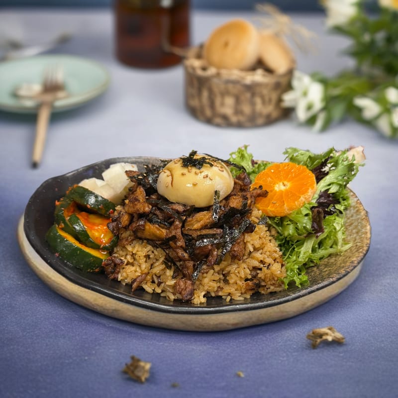 Soy Bulgogi Fried Rice with VG & GF Egg (Vegan)