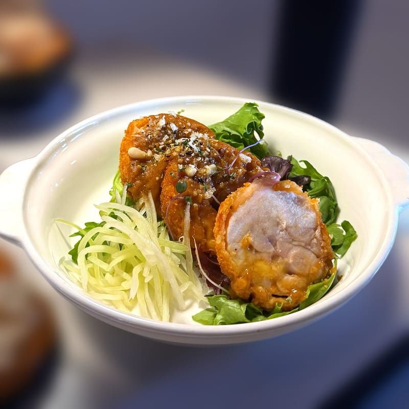 Golden Chicken Roll