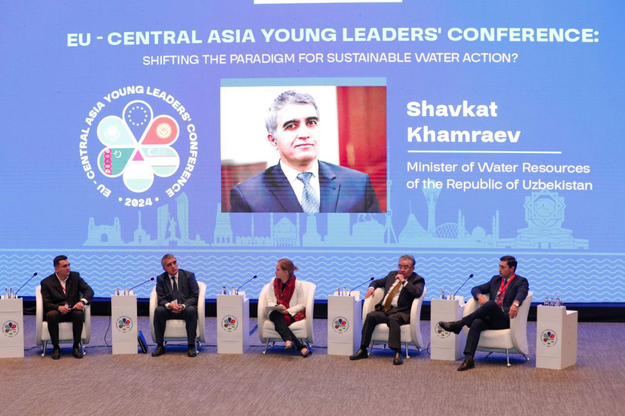 The conference continued with a panel session