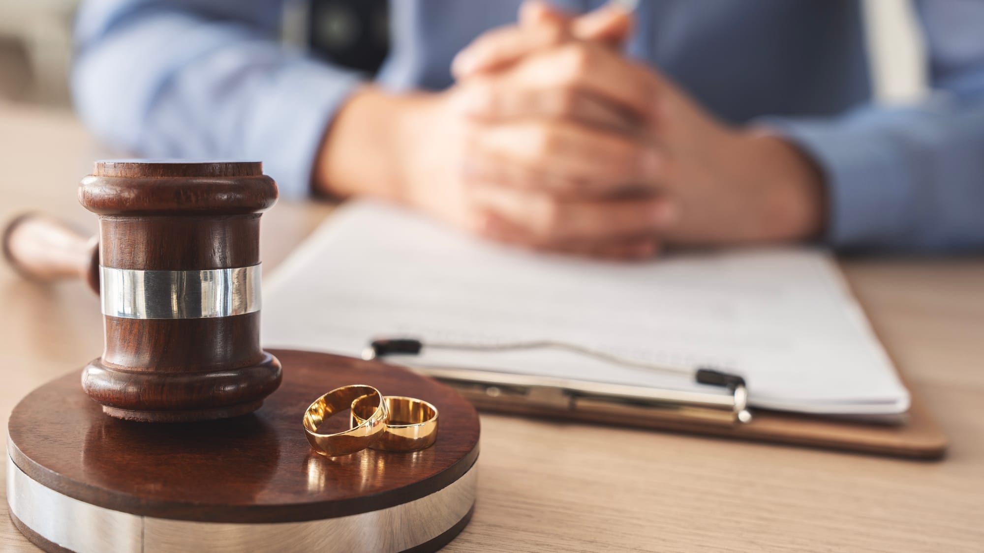 BOŞANMADA ÇOCUĞUN VELAYETİ KİME VERİLİR ?