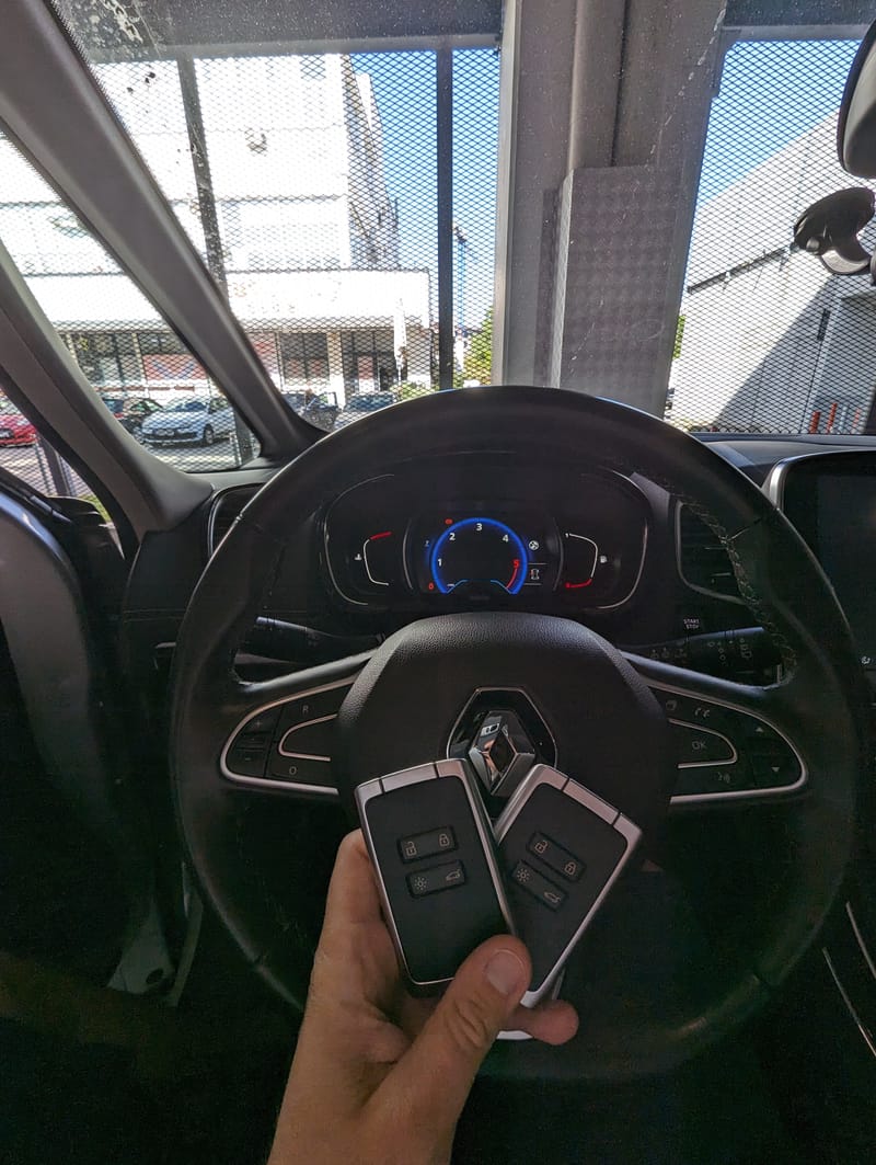 Deblocari Auto Renault