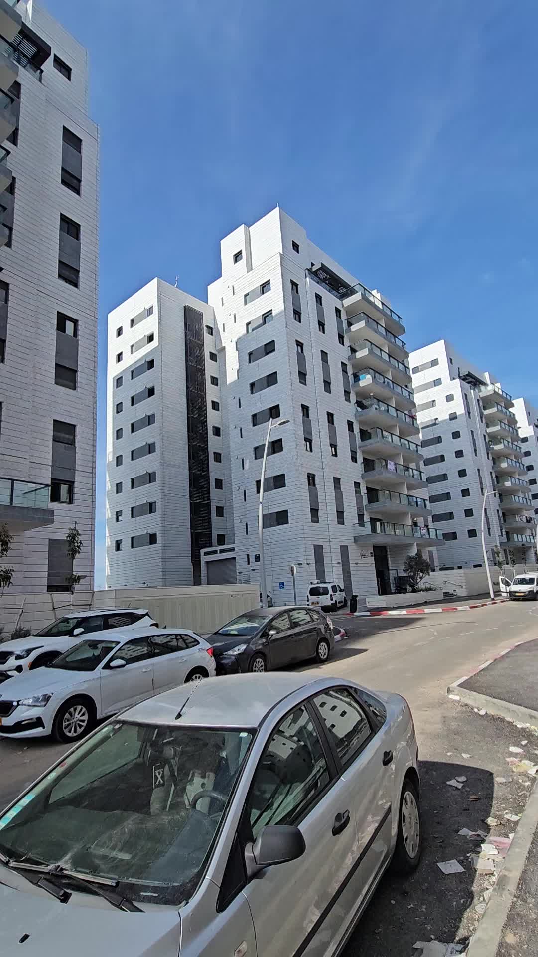 למכריה בגינדי דירת 3 חדרים במחיר מציאה 