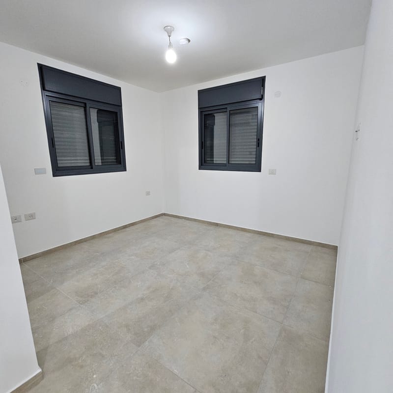 להשכרה דירת 5 חדרים 132 מטר במחיר 4800 ₪