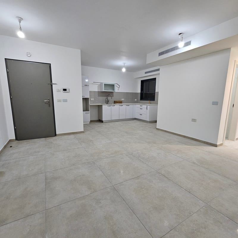 להשכרה דירת 5 חדרים 132 מטר במחיר 4800 ₪