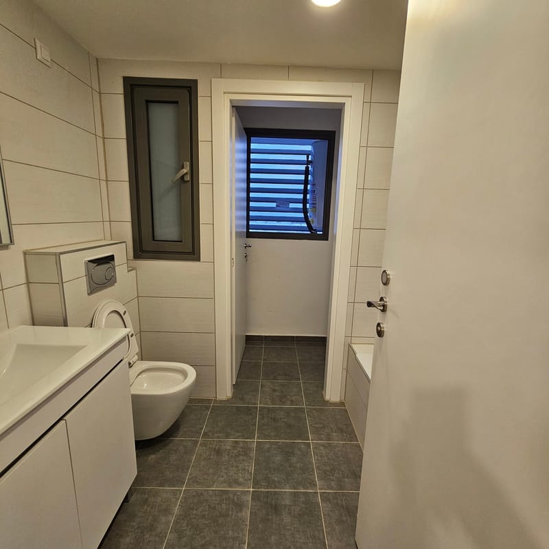 להשכרה בשכונת כרמי הנדיב דירת 4 חדרים במחיר 4300 ₪