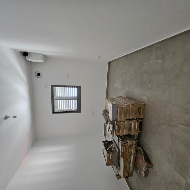 להשכרה דירת 4 חדרים בשד רוטשילד + 18 מטר מרפסת סוכה חלקית במחיר 4100 ₪