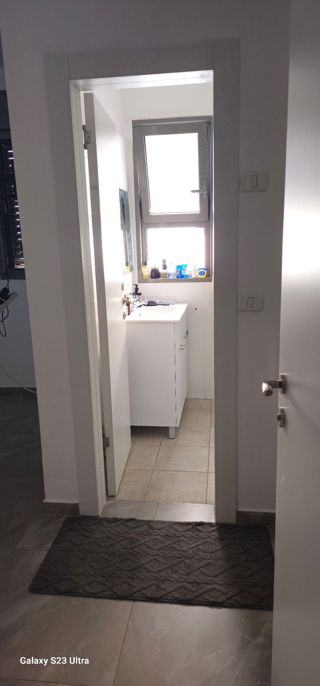 For sale 4-room apartment in the Hamahan neighborhood