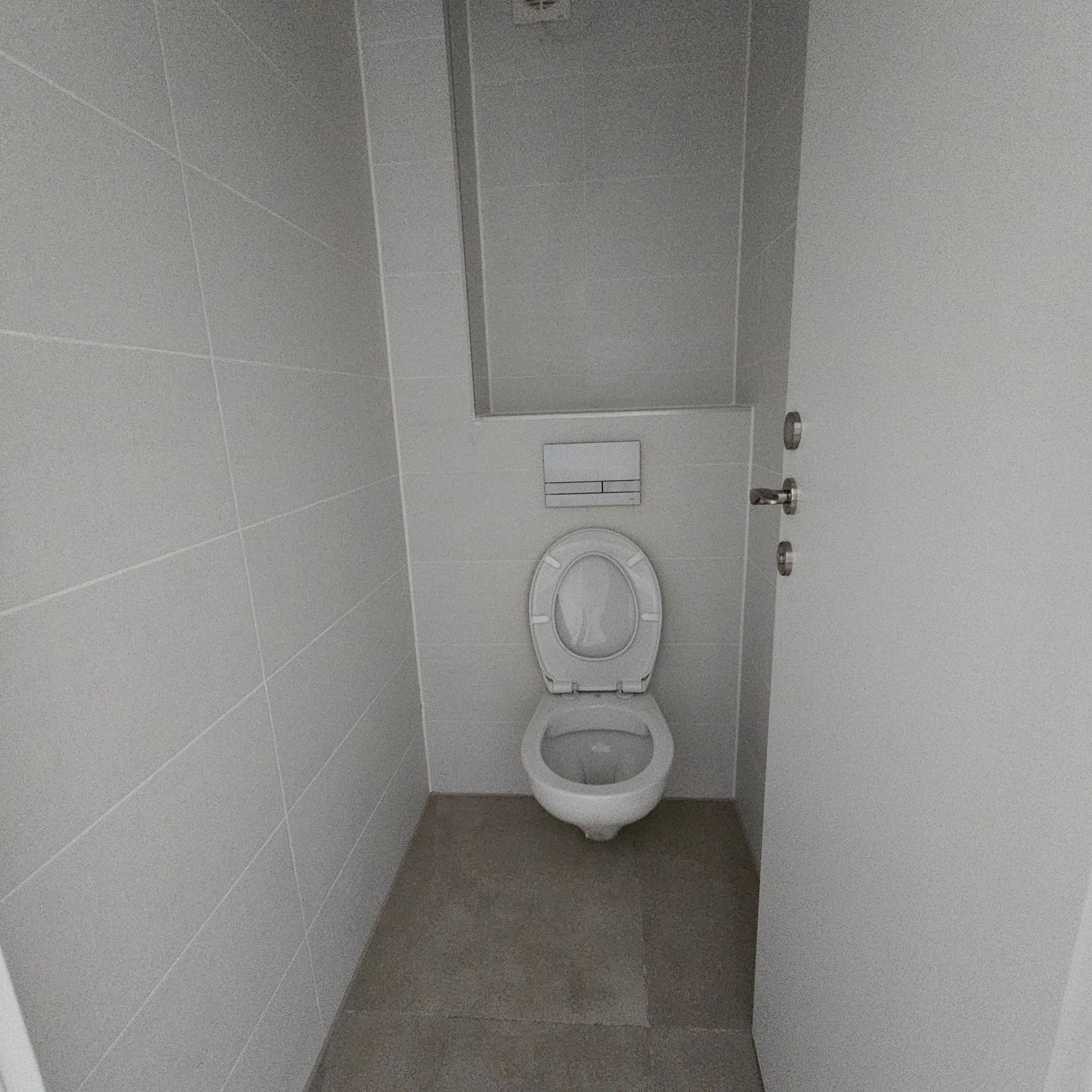 For rent 4-room apartment from the contractor in the new project on Rothschild Boulevard 4450 NIS