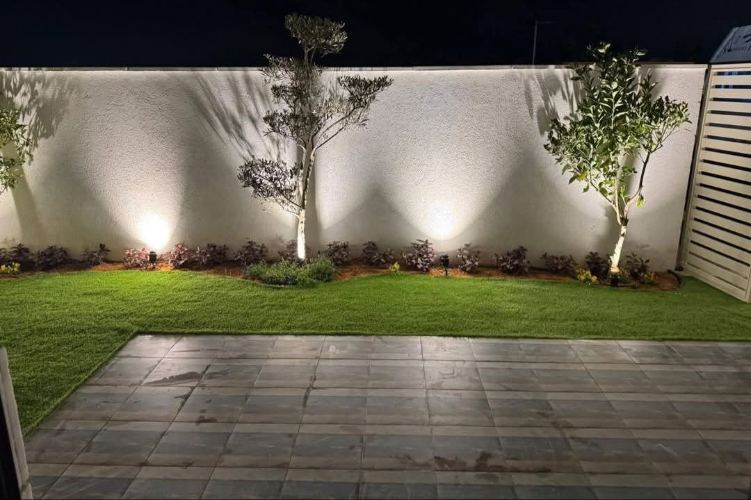 למכירה דירת גן 3 חדרים ברחוב מרדכי אליהו