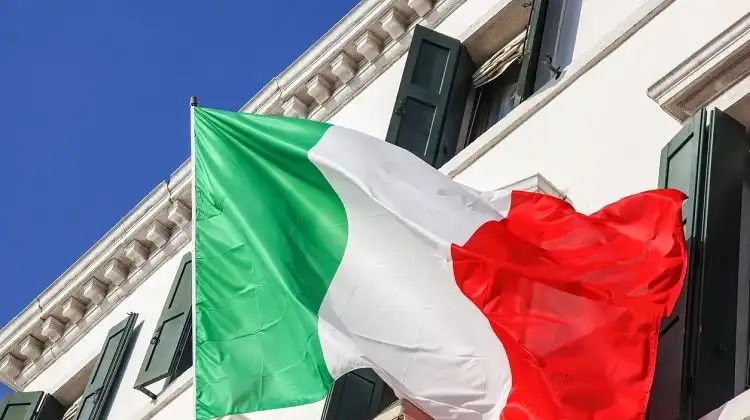 Imóveis no exterior e sociedades na Itália: Quando é vantajoso?