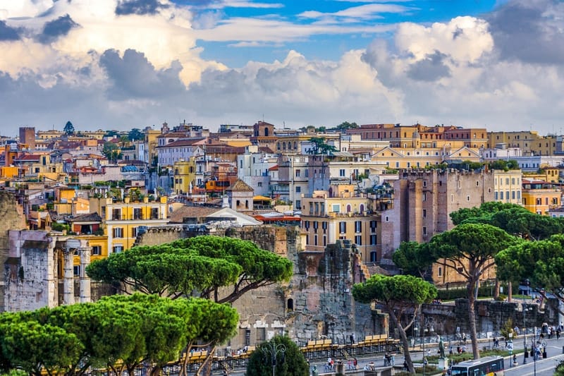 Boom de compradores britânicos em Roma impulsiona o mercado imobiliário italiano