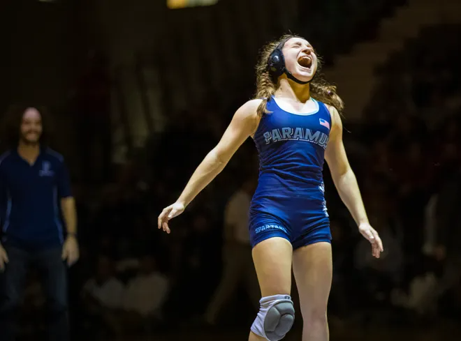 Olivia  Klein of Paramus vs Isabella Santos of Elizabeth in 100 lbs. NJSIAA Girls Wrestling State Final in Phillipsburg, NJ on February 20, 2022.  