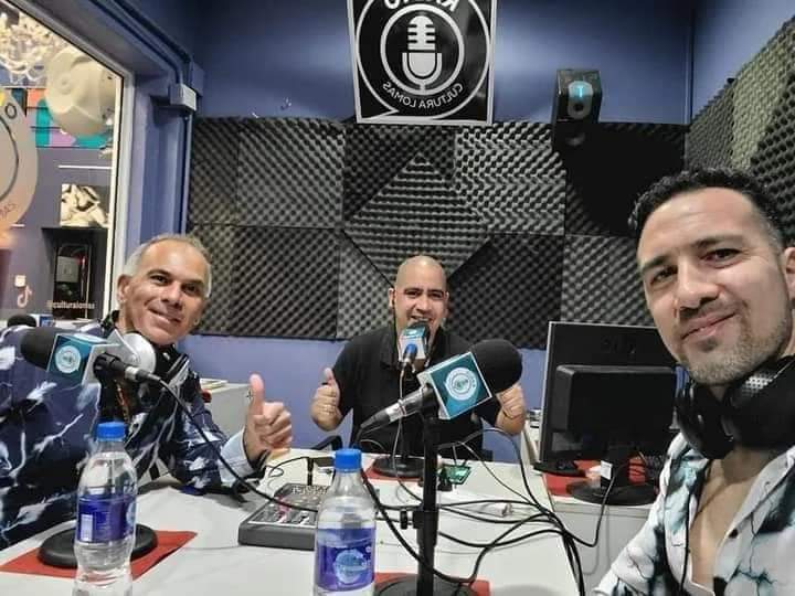 👉 Vibra, le ponemos ritmo a tú noche.