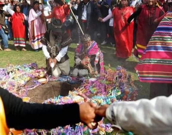 👉 Hoy se celebra el Día de la Pachamama.