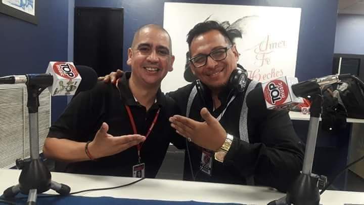 👉🏽 Disfrutando la magia de la radio siempre!