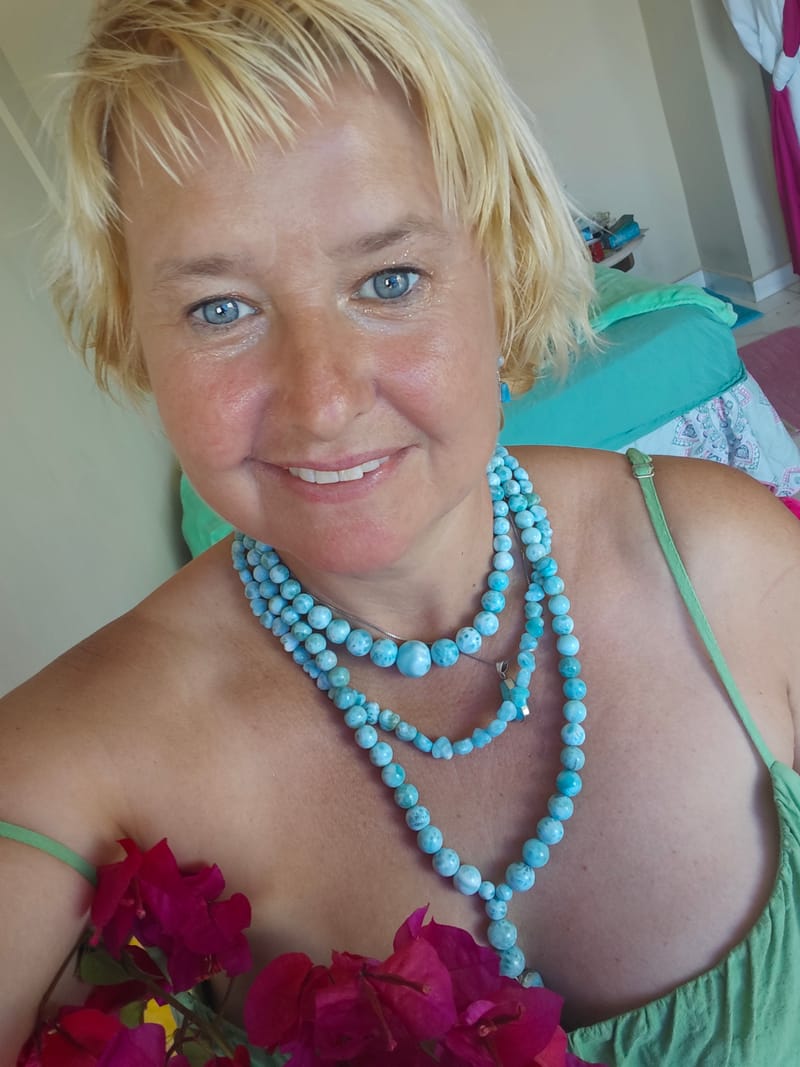 Konzultace, léčení duše a terapie karmy minulosti