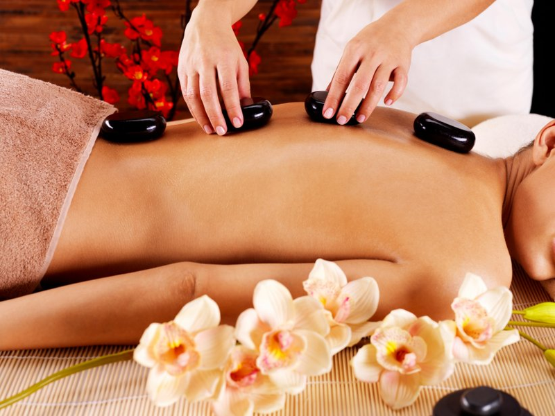 Offre d'Octobre® - (2h40) - 600DH (Hammam + gommage + massage + soin de visage)