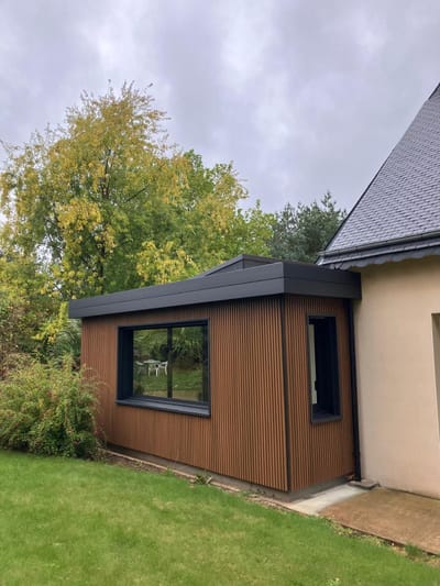 Avant / Après à Goudelin : moderniser en douceur, sans dénaturer la maison