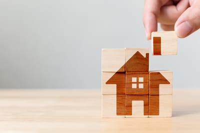 PLUi et démarches : réussir son projet d'extension de maison à Guingamp