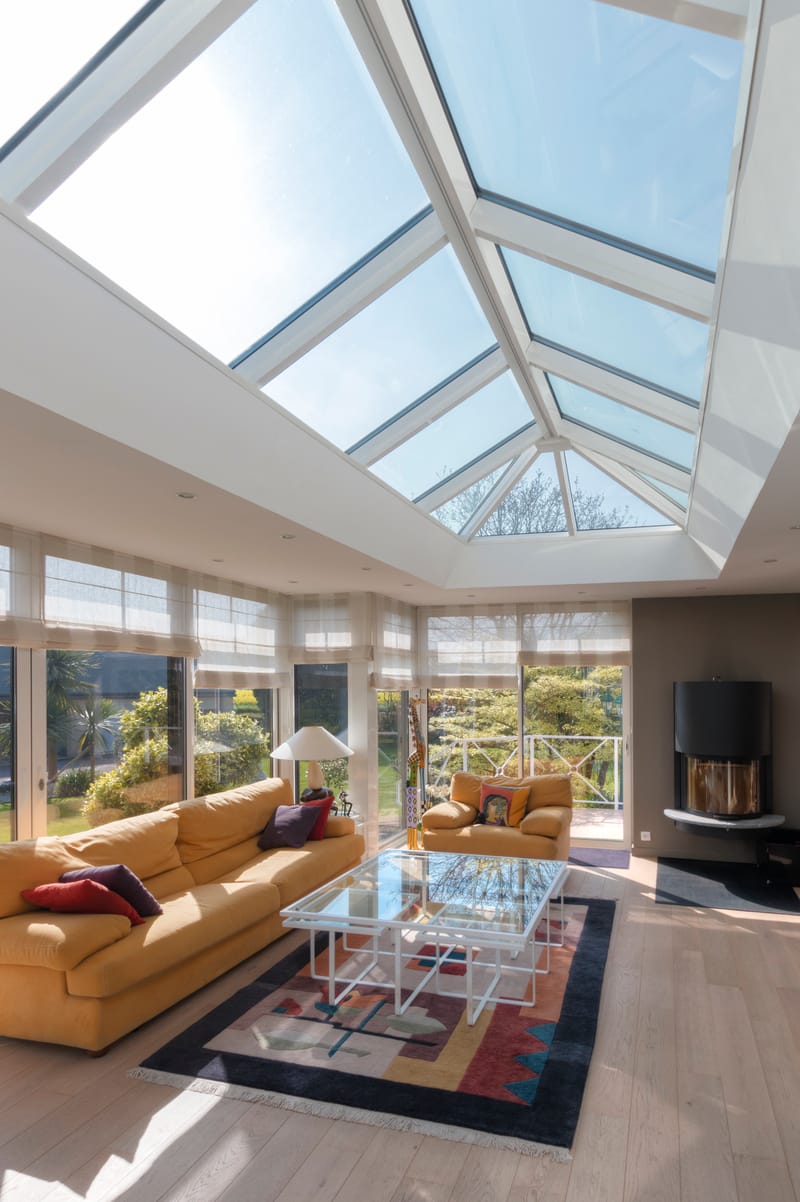 Plongez au cœur d'un intérieur remarquablement lumineux.