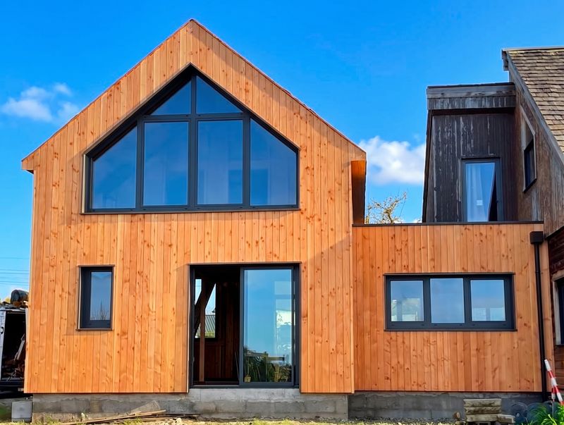 Quels sont les avantages d’une ossature bois pour une extension ?