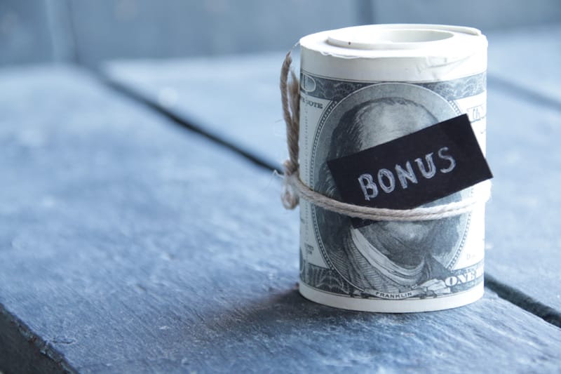 Rewarding Individuals, Groups and Teams