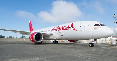 ¿Cómo puedo comunicarme con Avianca por WhatsApp?