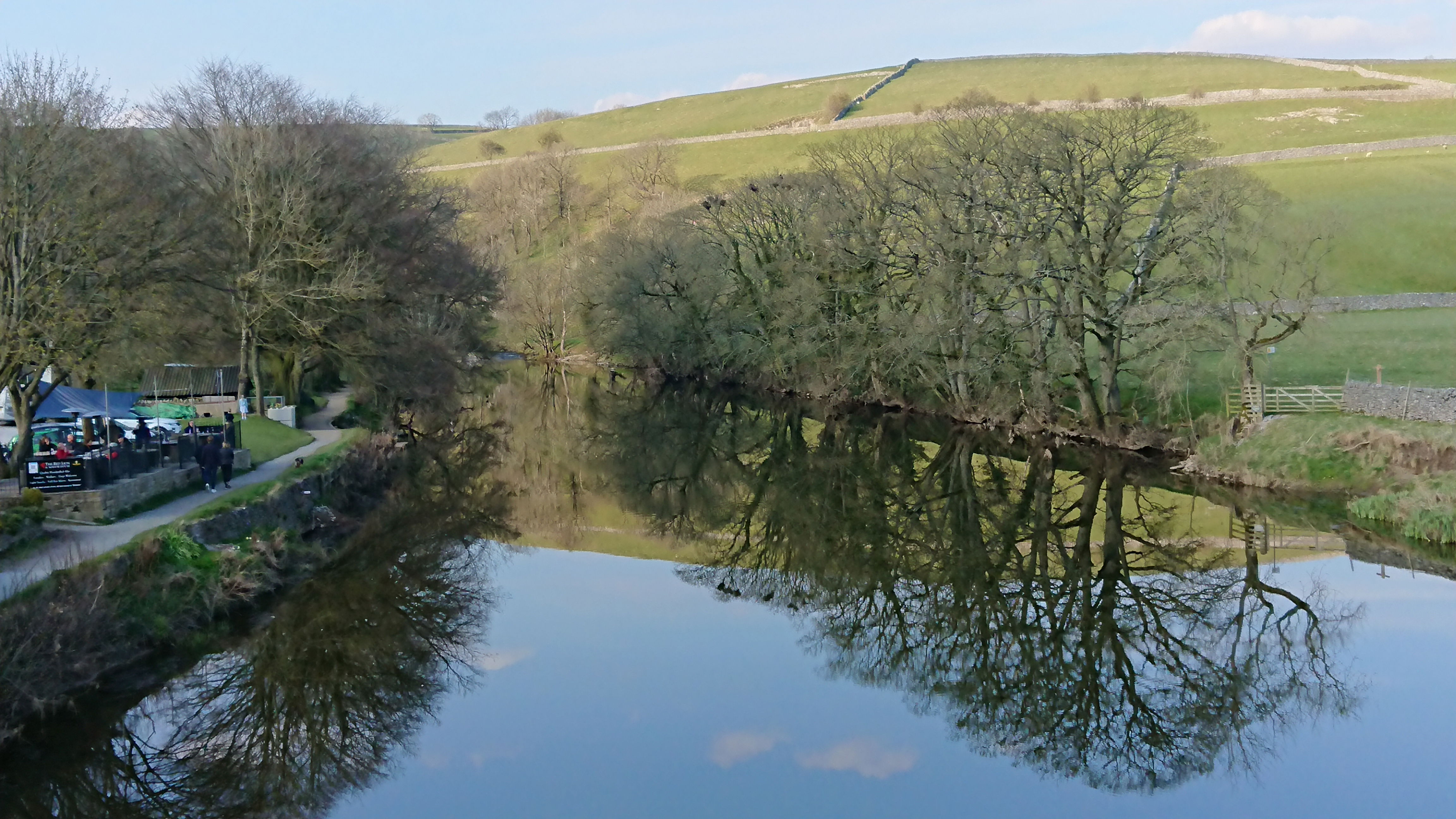 Pub with a view. The Red Lion at Burnsall