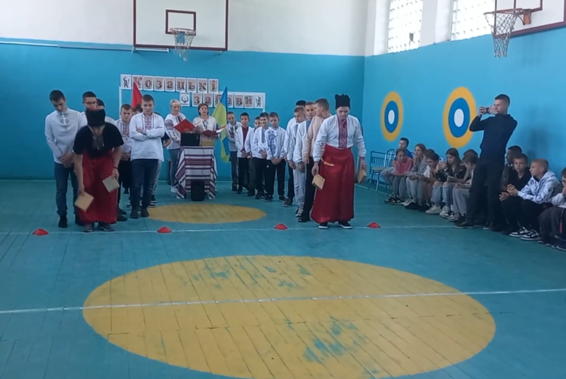 Спортивні змагання "Козацькі забави", присвячені Дню Захисників і Захисниць України.