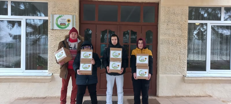 Акція «Привітай воїнів ЗСУ із Днем Святого Валентина».