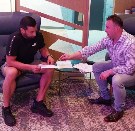 Managing Type 1 diabetes (T1D) with food involves